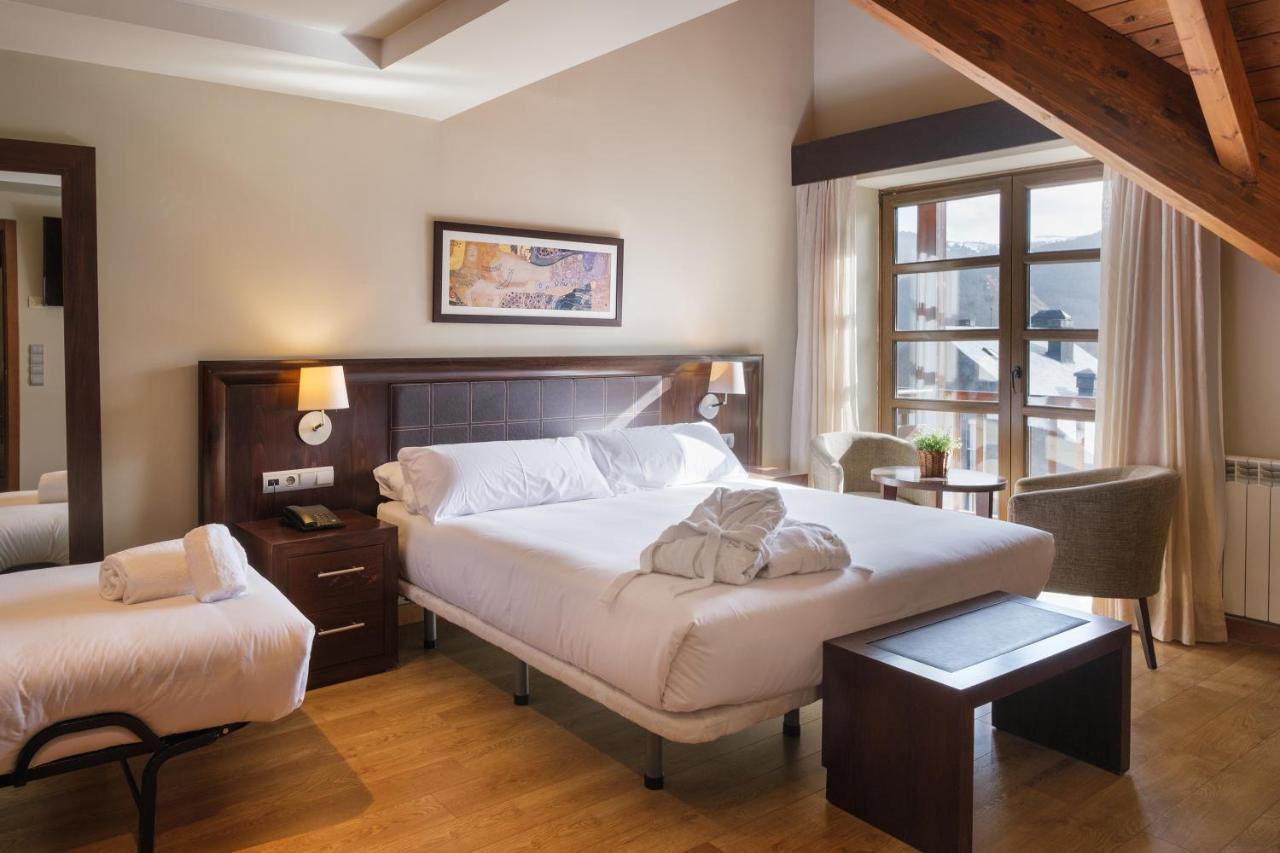 Hotel Aragon Hills&Spa Formigal Exterior foto