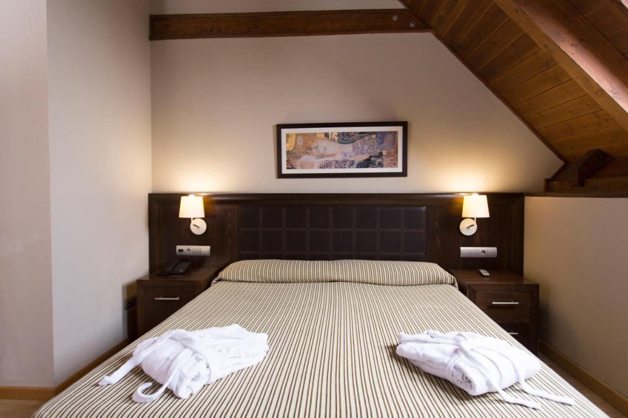 Hotel Aragon Hills&Spa Formigal Exterior foto