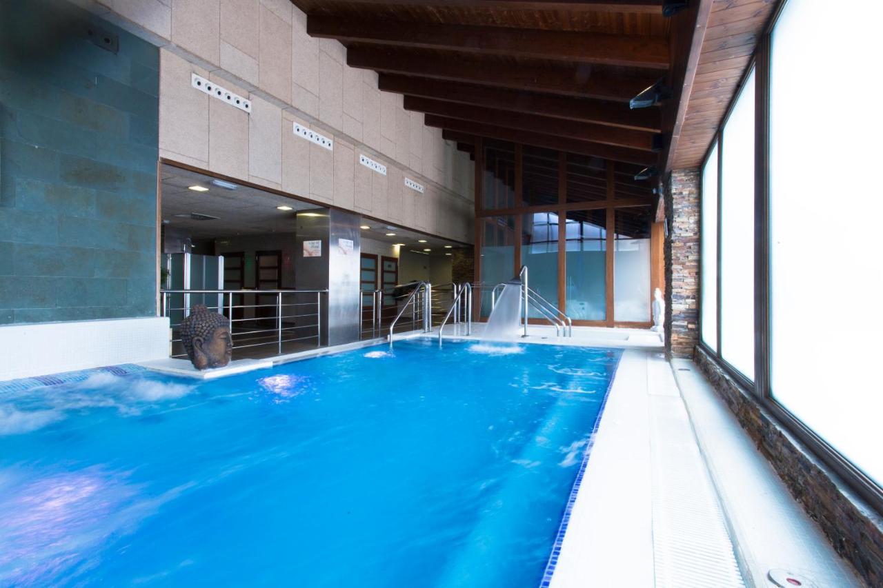 Hotel Aragon Hills&Spa Formigal Exterior foto